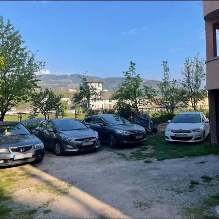 Apartments Vila Hercegovina วิเชกราด ภายนอก รูปภาพ